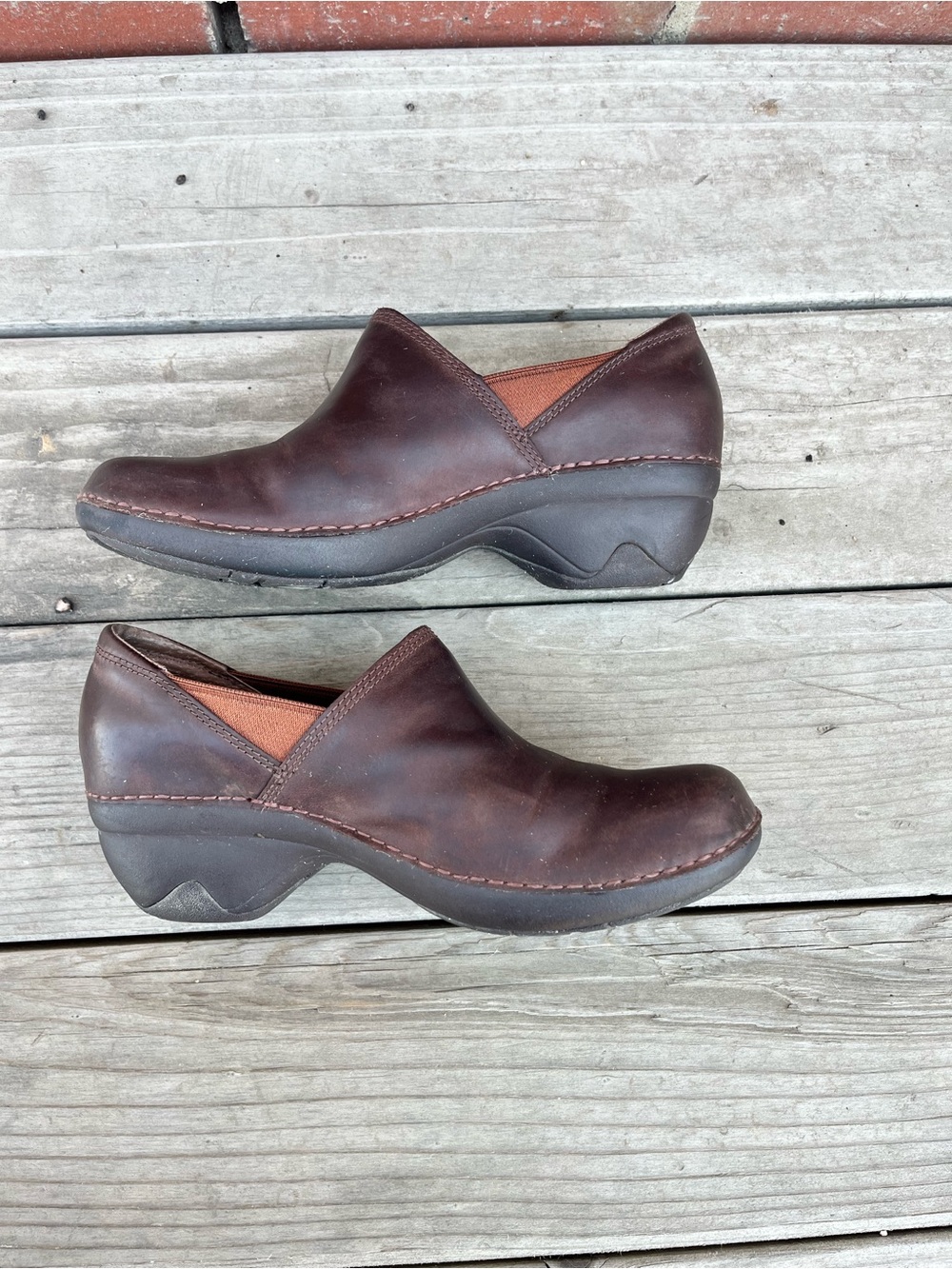 Women’s Merrell Leather Slip On Clog